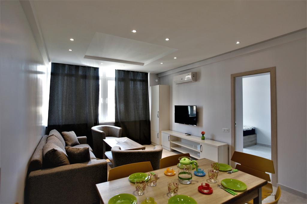 Apartment In City Center Erivan Exterior foto